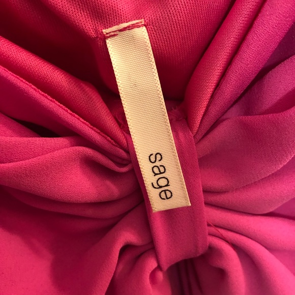 Pink Bow Dress - Picture 3 of 3